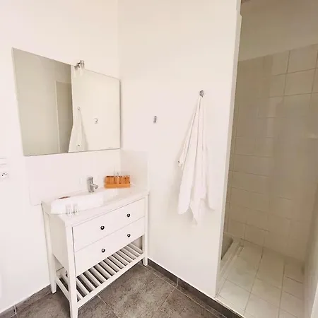 Le Contemporain: Idealement Situe Face Castillet. Apartment Perpignan